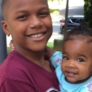 Meet your Posher, Rene